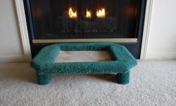 Tall model acts as 2 foot scratch post combination hammock bed for nap time.
Small model is a hammock bed, great for kitty's or small dogs. Can be placed over floor vents for added comfort and still get air flow to the room.
Custom colors upon request.